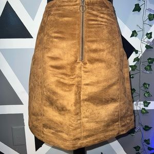 Tan/ brown skirt